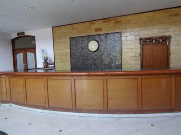 Hotel Sita Manor กวาลิออร์ ภายนอก รูปภาพ