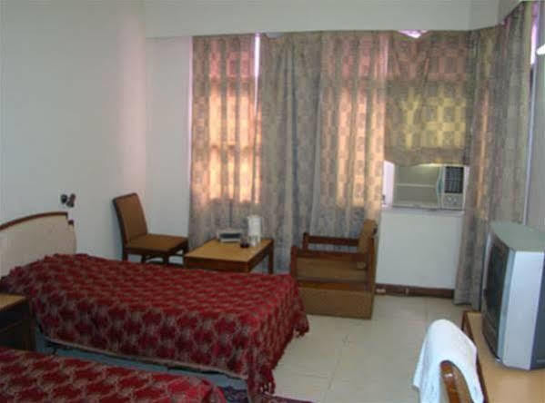 Hotel Sita Manor กวาลิออร์ ภายนอก รูปภาพ
